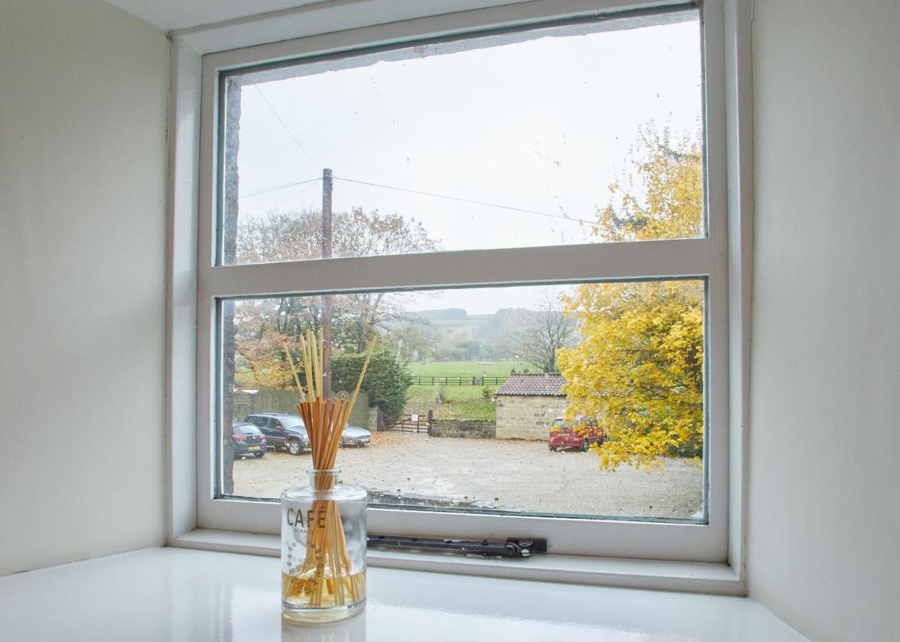Host & Stay - Rosella Cottage Pickering Bagian luar foto