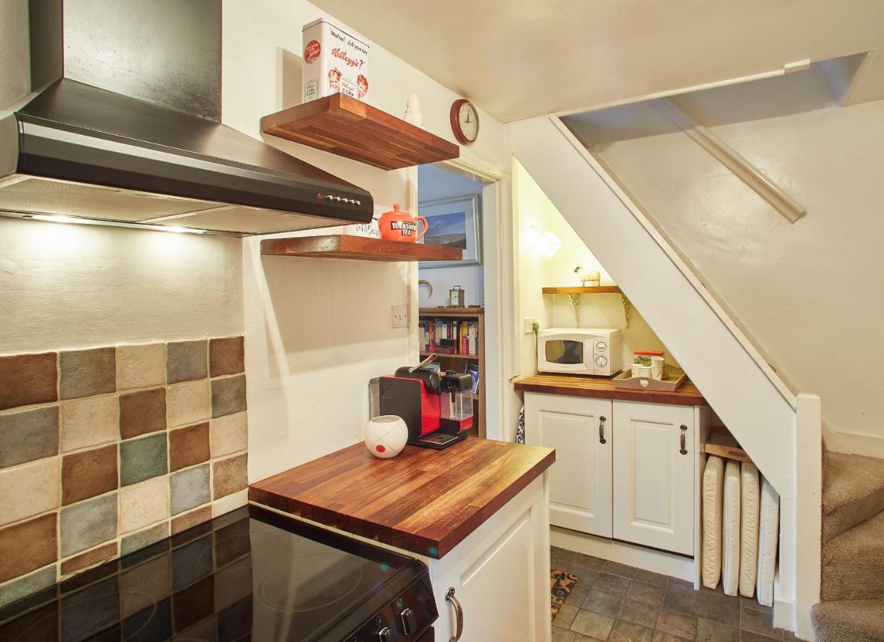 Host & Stay - Rosella Cottage Pickering Bagian luar foto