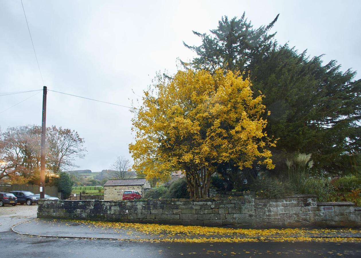 Host & Stay - Rosella Cottage Pickering Bagian luar foto